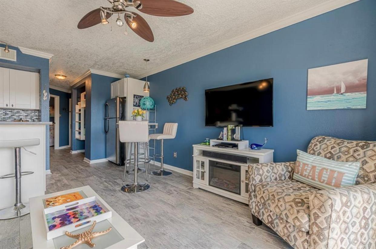 غالفيستون، تكساس Beach Escape - Top Floor Ocean Views - Heated Pool - Seawall Blvd المظهر الخارجي الصورة